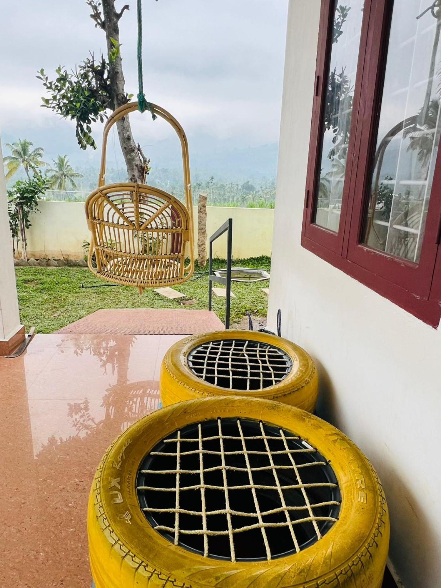 Kadampil Bliss Villa Maraiyūr Buitenkant foto